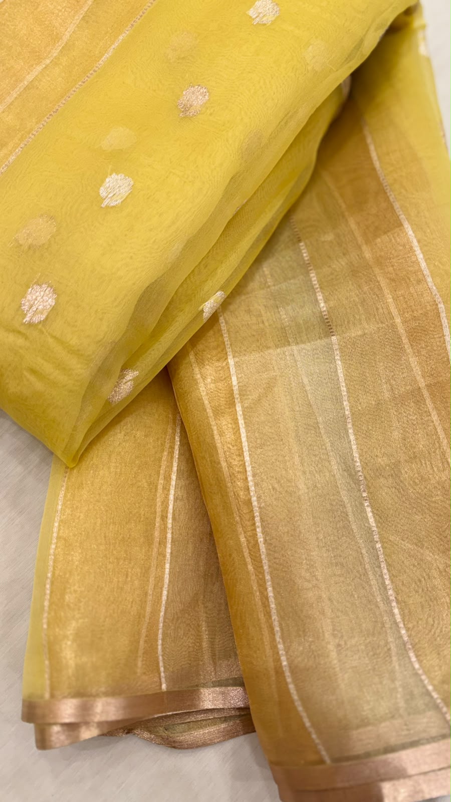 Banarasi Pure Tissue Silk Handwoven Saree