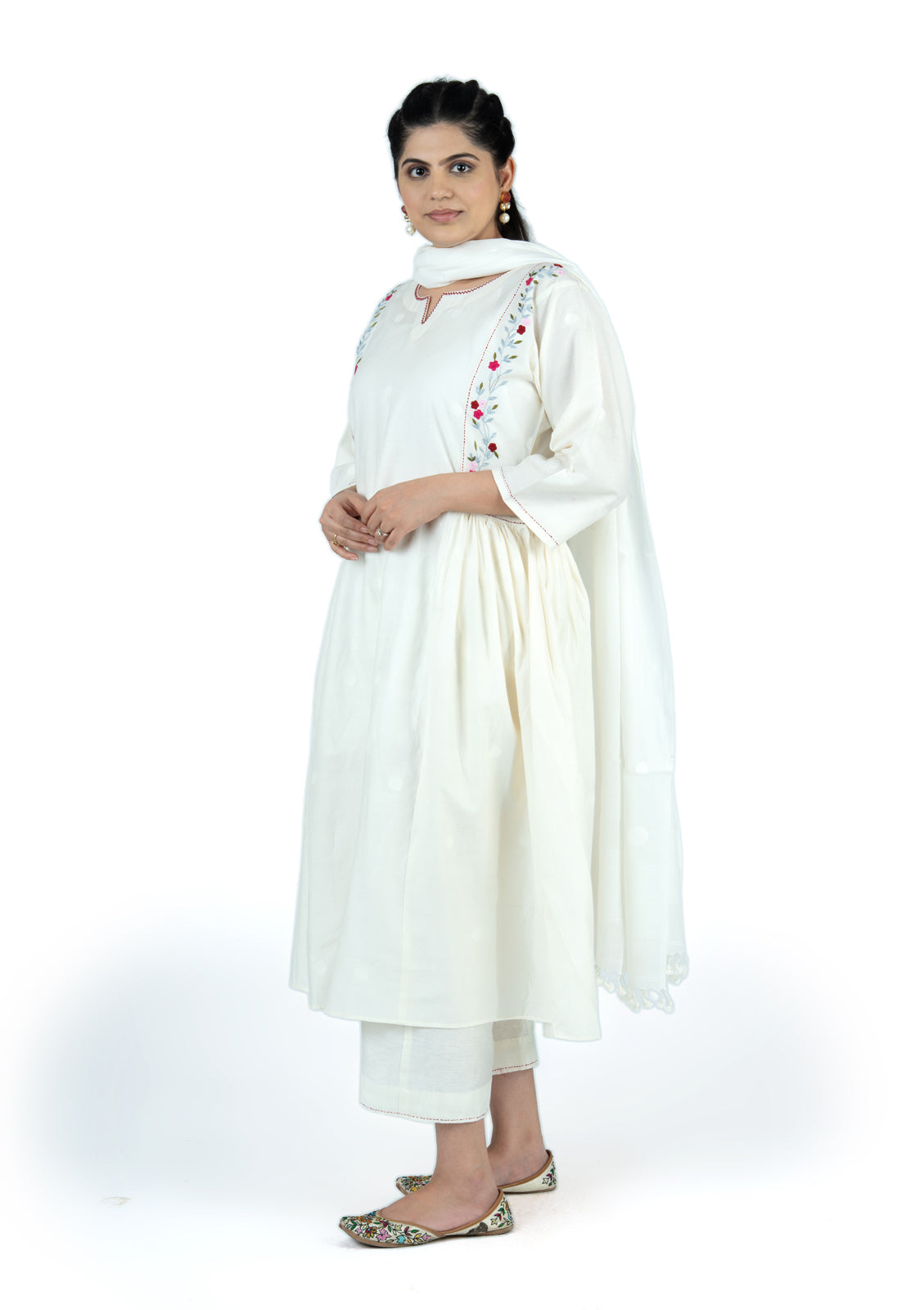 Embroidered Jamdhani Chanderi Silk Ensemble Kurta Set
