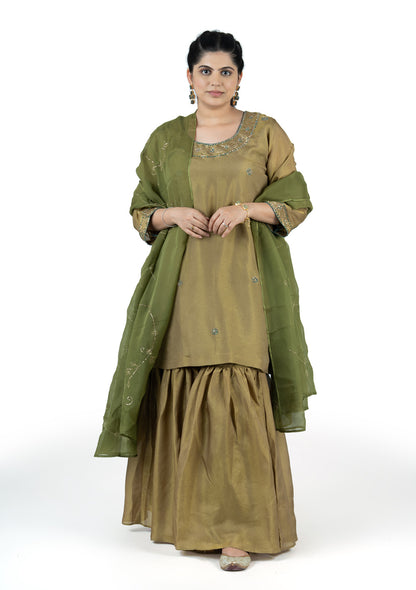 Festive Vintage Gold Tissue 3-Piece Set